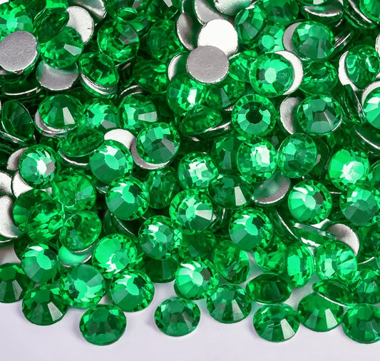 Peridot - Glass Flatback Rhinestones