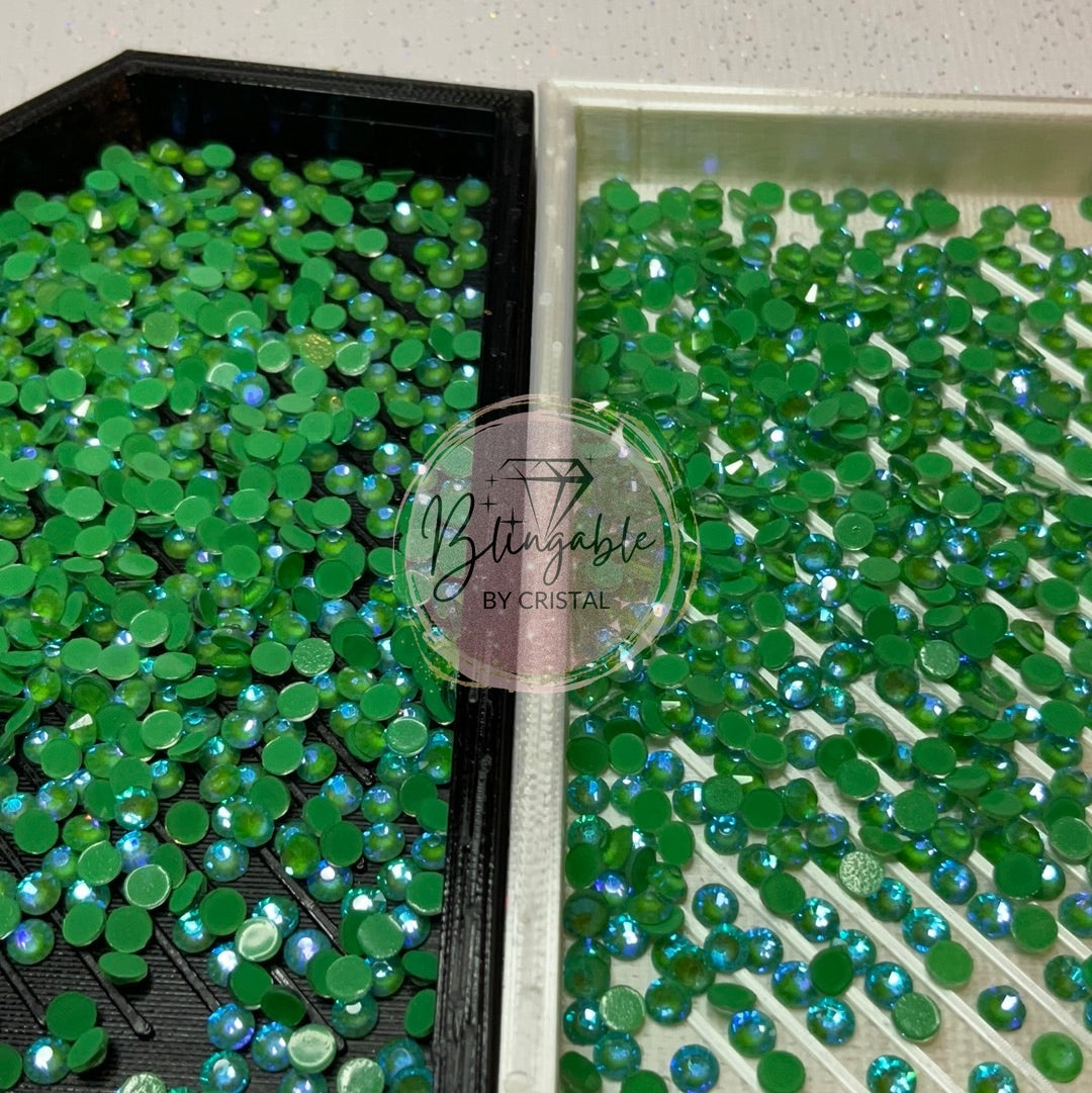 Emerald Luminous - Glass Flatback Rhinestones