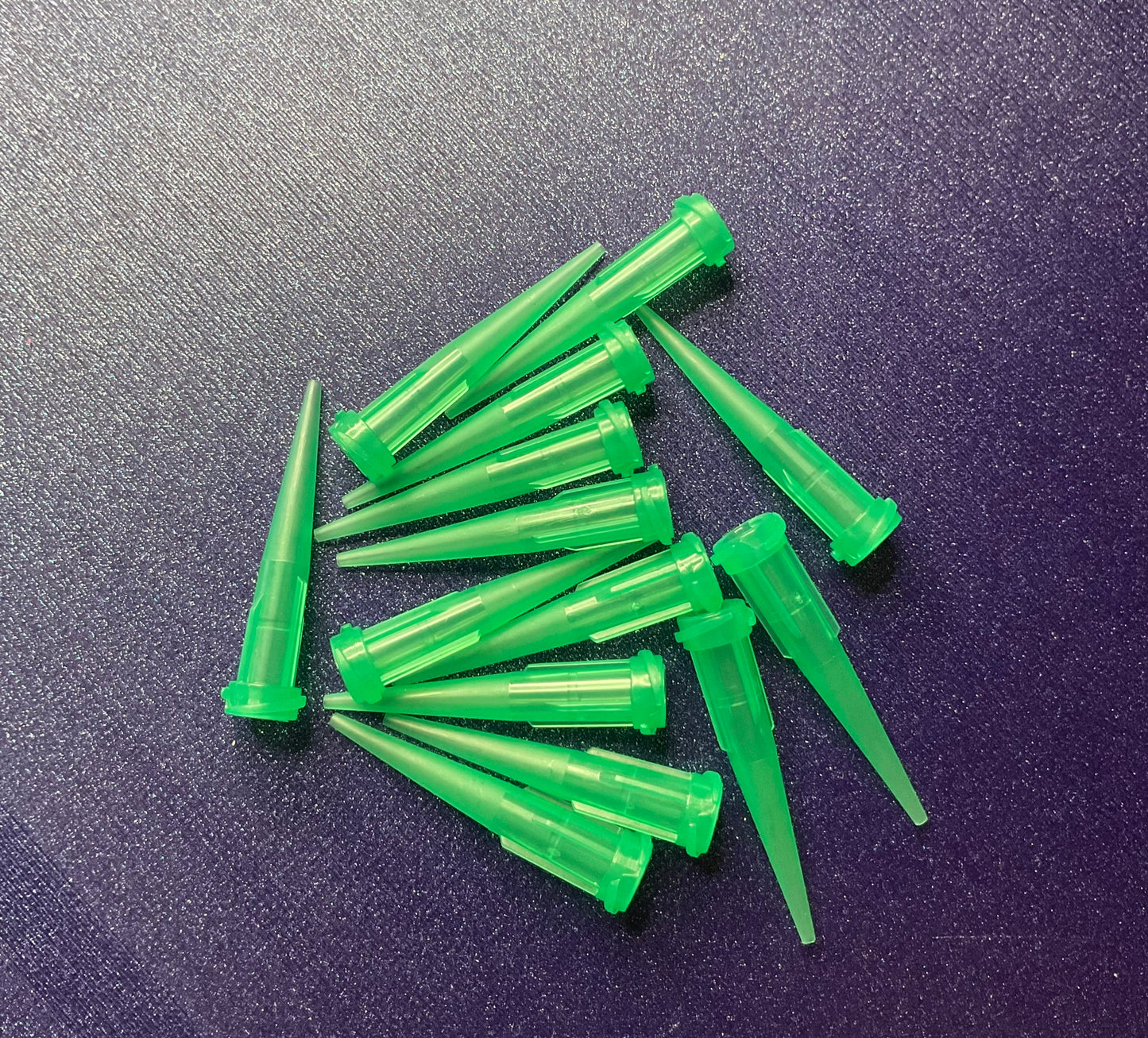 Precision Plastic Tapered Pinhead Tip 18G